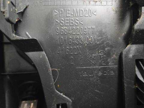 Foto 2ª: Consola Central Citroen C3 EXCLUSIVE 68CV [8HZDV4TD] (2009)