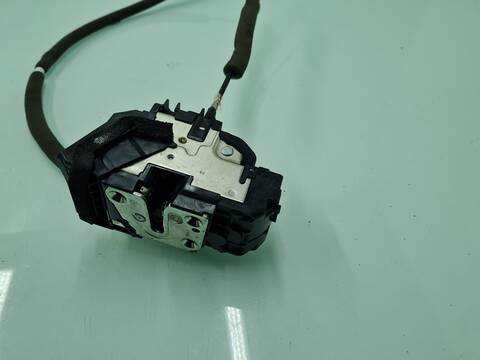 Foto 2ª: Cerradura Puerta Delantera Izquierda Nissan Qashqai 360 110CV 81KW [K9K636] (2014)