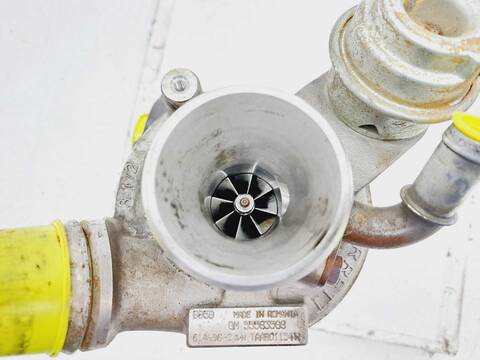 Foto 3ª: Turbocompresor Opel Astra DYNAMIC 110CV 81KW [B16DTE] (2016)