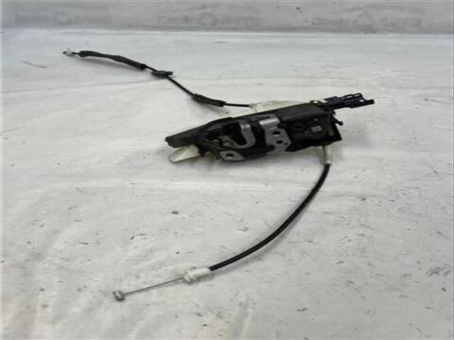 Foto 2ª: Cerradura Puerta Delantera Izquierda Citroen C5 SEDUCTION HDI FAP BERLINA 111CV 82KW [9H05] (2012)