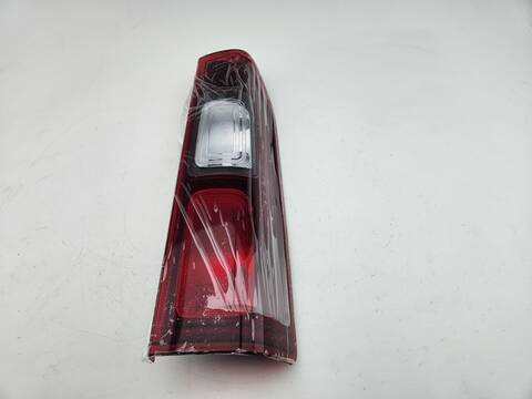 Foto 1ª: Piloto Trasero Derecho Opel Viva FURGON L1H1 2.9T SELECTIVE 140CV 103KW (2015)