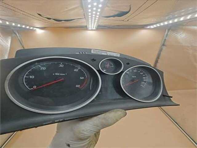 Foto 3ª: Cuadro de Instrumentos Opel Astra 1.7 ENJOY [1.7 LTR. - 74 KW 16V CDTI] [Z 17 DTH / LPZ]
