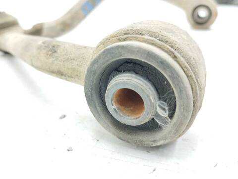Foto 4ª: Brazo Suspension Delantero Derecho Kia Sorento 2.5 CRDI CONCEPT 140CV 103KW [D4CB] (2004)