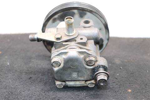 Foto 3ª: Bomba de Direccion Mitsubishi Montero 2500 TD GLS 4-PTAS.) 99CV 73KW (1991)