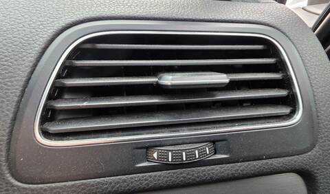Aireador Volkswagen Golf EDITION BLUEMOTION TECH.