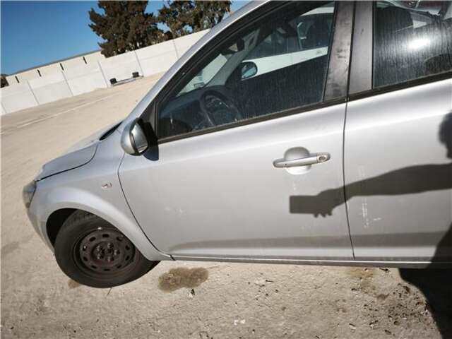 Puerta Delantera Izquierda Kia Ceed 1.4 CONCEPT [1.4 LTR. - 66 KW CAT] (ED)(2006)