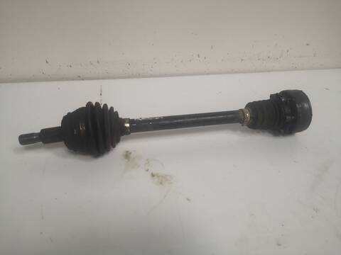 Transmision Delantera Izquierda Volkswagen Golf AKL BERLINA