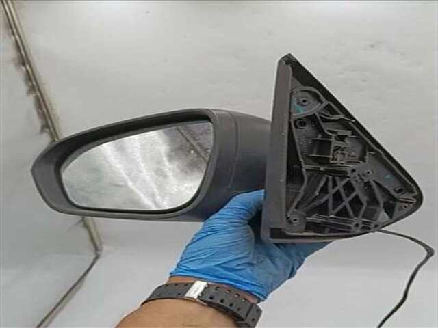 Foto 1ª: Retrovisor Izquierdo Dacia Duster 1.5 COMFORT [1.5 LTR. - 80 KW DCI DIESEL FAP CAT] [K9K 656]