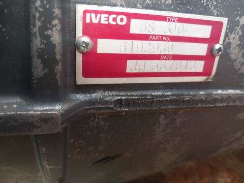 Foto 2ª: Caja Cambios Iveco Daily VERSION INDEFINIDA (2000)