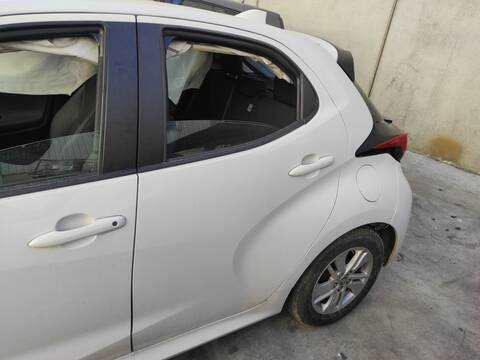 Puerta Trasera Izquierda Toyota Yaris M15A