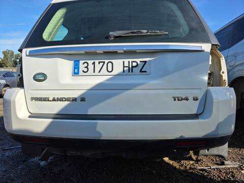 Foto 1ª: Paragolpes Trasero Land Rover Freelander S TD4 150CV 110KW (2013)