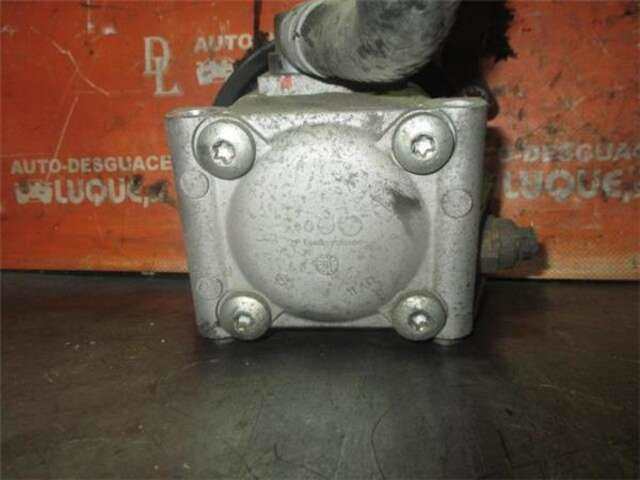 Foto 2ª: Bomba Servodireccion Ford Focus 1.6 16V [FYDB]