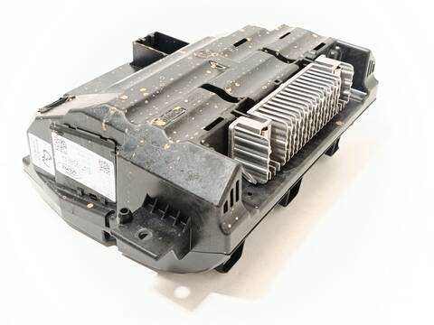 Foto 3ª: Pantalla Multifuncion Ford Kuga 2.5 DURATEC PLUG-IN-HYBRID 152CV 112KW [BGDA] (2024)