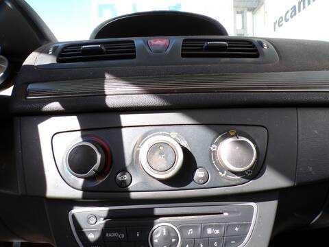 Mando Calefacción A. A. Renault Megane K4M858 III COUPE