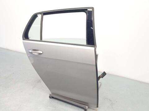 Foto 3ª: Puerta Trasera Derecha Volkswagen Golf 1.0 TSI 115CV 85KW [DKRF] (2020)