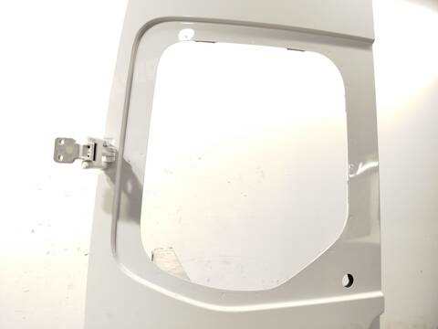 Foto 4ª: Puerta Trasera Izquierda Mercedes Sprinter 419 CDI RWD 907.643 907.645 907.647) 190CV 140KW FURGONETA [654920] (2024)