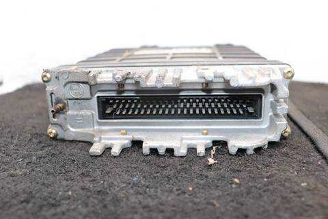 Foto 2ª: Centralita Motor ECU Audi A4 1.9 TDI BERLINA (1994)