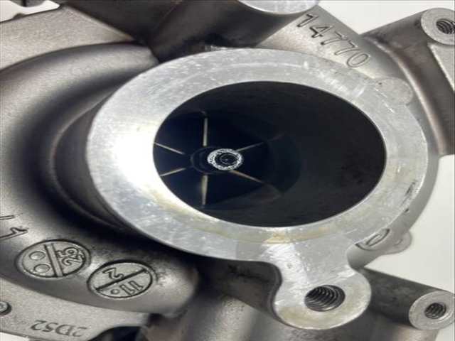 Foto 2ª: Turbocompresor Renault Scenic K9KA636 (2012)