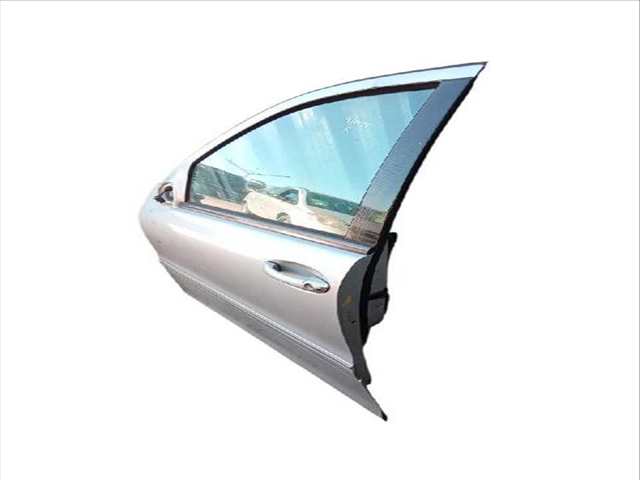 Foto 3ª: Puerta Delantera Derecha Mercedes Clase C 160 C 180 KOMPRESSOR 203.046) (2000)