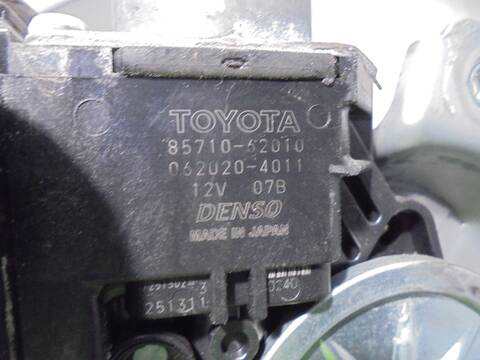 Foto 4ª: Elevalunas Eléctrico Delantero Derecho Toyota Prius 1.8 16V CAT 99CV 73KW [2ZR] (2018)