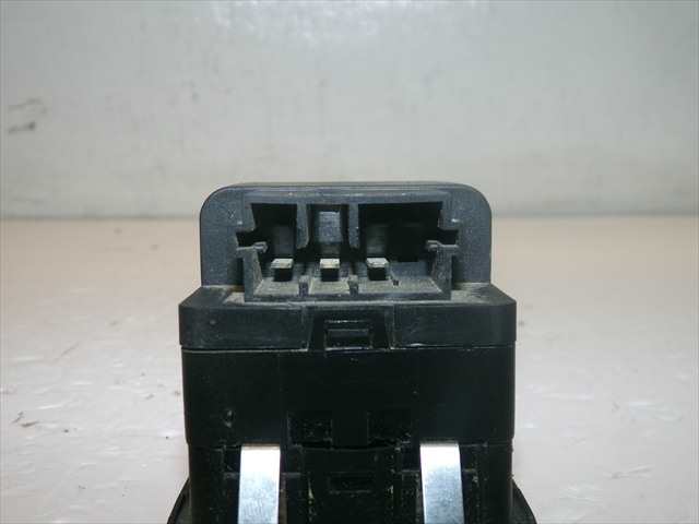 Foto 4ª: Botonera Elevalunas Peugeot 206 1.4 G [KFW] (2004)