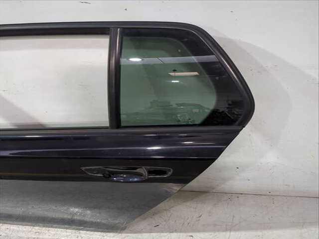 Foto 3ª: Puerta Trasera Izquierda Volkswagen Golf 1.6 TDI 105CV 77KW [CAYC] (2016)