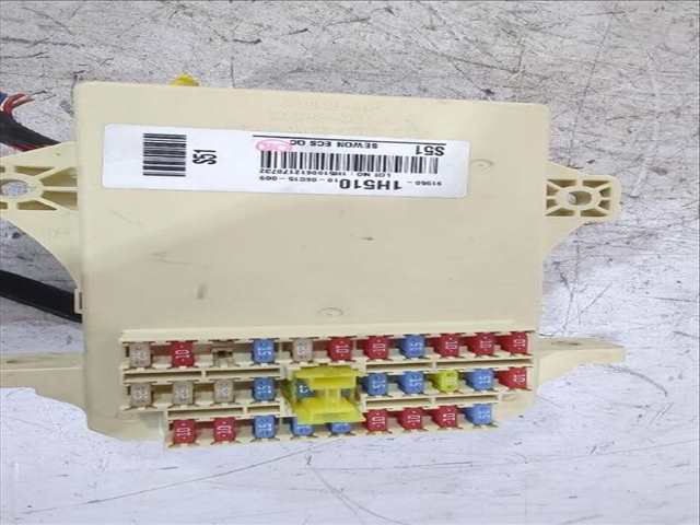 Foto 2ª: Caja Reles Fusibles Kia Ceed 1.6 CRDI 90 90CV [D4FB] (2006)