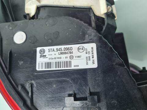 Foto 3ª: Piloto Trasero Derecho Volkswagen Touran ADVANCE BMT 150CV 110KW [DTSB] (2021)