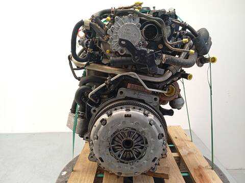 Foto 2ª: Despiece Motor Mitsubishi Grandis 2.0 DI-D NA8W) 136CV 100KW [BSY] (2005)