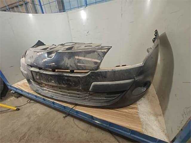 Foto 3ª: Paragolpes Delantero Renault Megane 1.4 DYNAMIQUE [1.4 LTR. - 96 KW TCE] III BERLINA 5P (2008-_) [H4JA7]