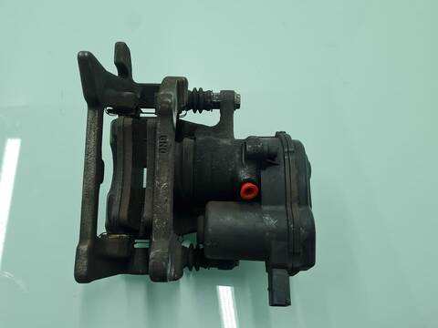Pedal Embrague Audi A5 2.0 TDI 105KW) 143CV