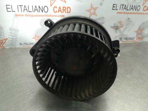 Foto 3ª: Ventilador de Calefacción Audi A4 2.0 TDI AVANT 140CV 103KW [BLB] (2005)