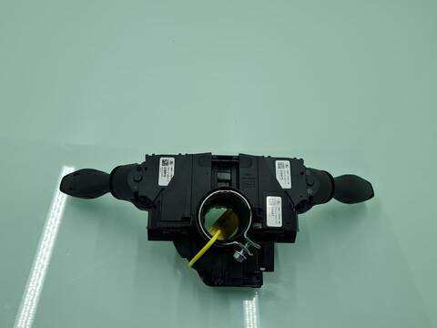 Foto 2ª: Mando Multifuncion Ford Tourneo AMBIENTE 101CV 74KW [SFCA] (2015)