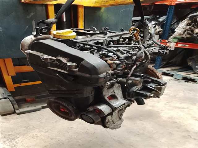 Foto 3ª: Motor Completo Renault Megane 1.4 DCI [K9KF7] (2004)