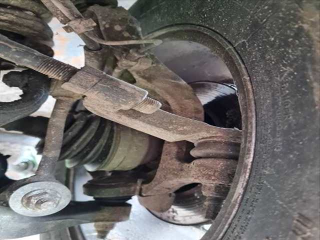 Foto 1ª: Mangueta Delantera Izquierda Jeep Cherokee 2.8 CRD LIMITED 150CV 110KW [VM31C] (2005)