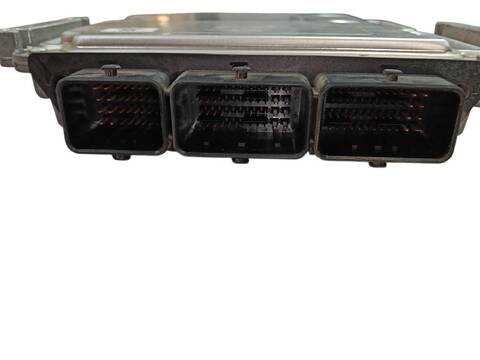 Foto 2ª: Centralita Motor ECU Nissan Qashqai 2.0 DCI A LAS 4 RUEDAS (2006)