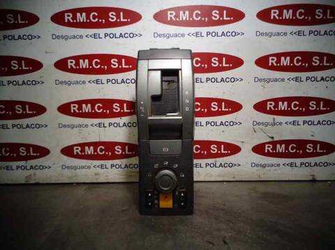 Foto 1ª: Consola Central Land Rover Range 2.7 TD V6 CAT 190CV 140KW [276DT] (2005)