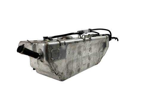 Foto 1ª: Deposito de Combustible Maserati Quattroporte BASICO 4 V8 CAT 400CV (2004)