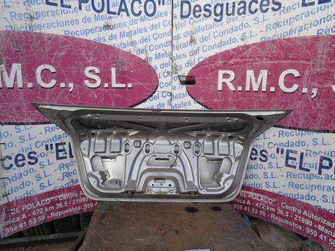 Foto 4ª: Maletero Ford Focus GHIA BERLINA 109CV 80KW [G8DA] (2005)