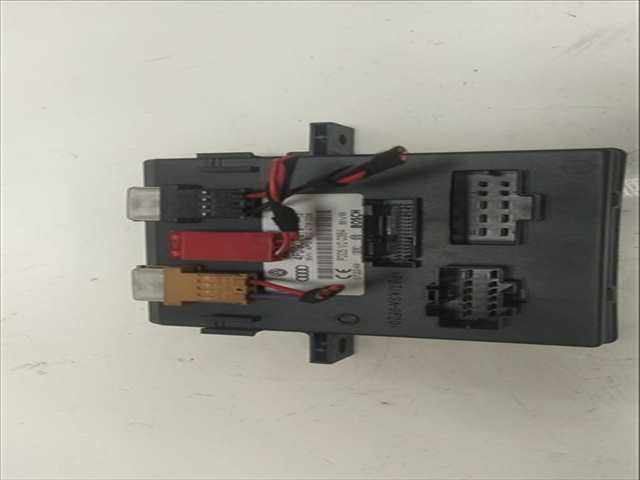Foto 1ª: Centralita Confort BSI Audi A6 2.4 GASOLINA AUTOMATICO [G BDW] (2005)