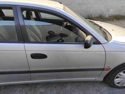 Puerta Delantera Derecha Toyota Avensis 2CTE BERLINA