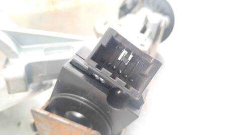 Foto 4ª: Motor de Arranque Opel Meriva SELECTIVE 95CV 70KW [A13DTE] (2014)