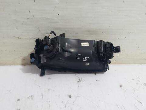 Foto 2ª: Faro Antiniebla Delantero Derecho Volkswagen Transporter T6 CARAVELLE TRENDLINE [CXHB] (2019)