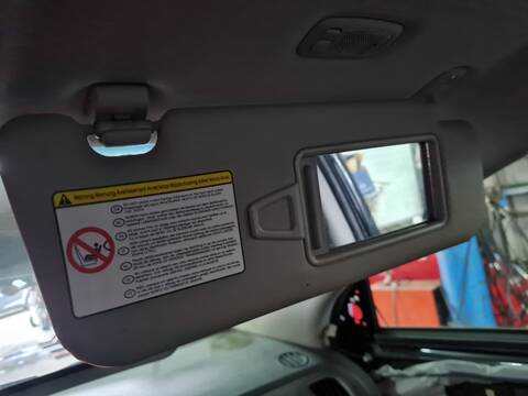 Foto 1ª: Parasol Derecho Kia Sportage DRIVE 4X2 136CV 100KW [D4HA] (2011)