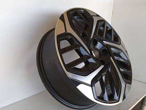 Foto 3ª: LLanta Aleacion Citroen C4 1.2 PURETECH 130 BAHNSA BAHNSB) 131CV 96KW [HNS (EB2ADTS)] (2023)