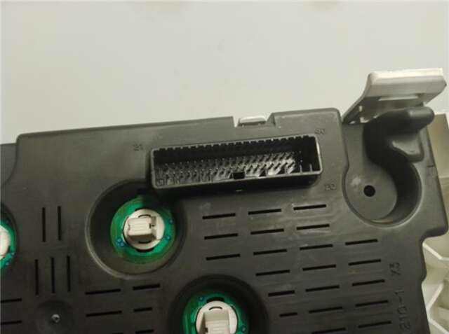 Foto 3ª: Cuadro de Instrumentos Renault Modus 1.4 (JP01. JP0J) [K4J 770]