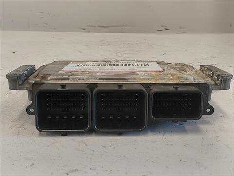 Foto 2ª: Centralita Motor ECU Ford Transit 1.6 AMBIENTE 97CV 71KW [T3CB] (2015)