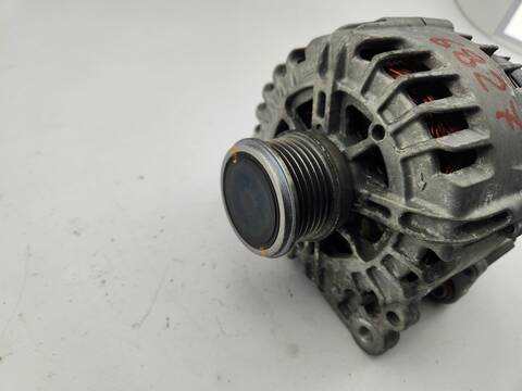 Foto 2ª: Alternador Skoda Octavia AMBITION 116CV 85KW [DSUD] (2020)