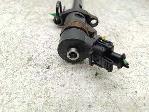 Foto 2ª: Inyectores Ford C Max AMBIENTE D) 109CV 80KW FOCUS CAP) [G8DB] (2004)