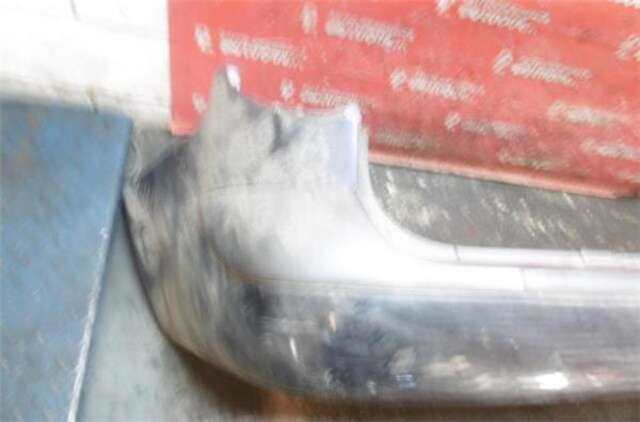 Foto 2ª: Paragolpes Trasero Renault Laguna 1.9 DCI (KG1V) [F9Q 758]